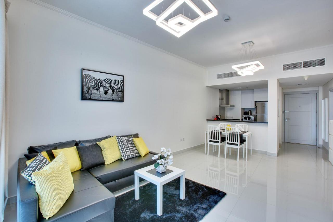 Ultra Modern 1Bd In Damac Heights Marina Dubai Exterior foto