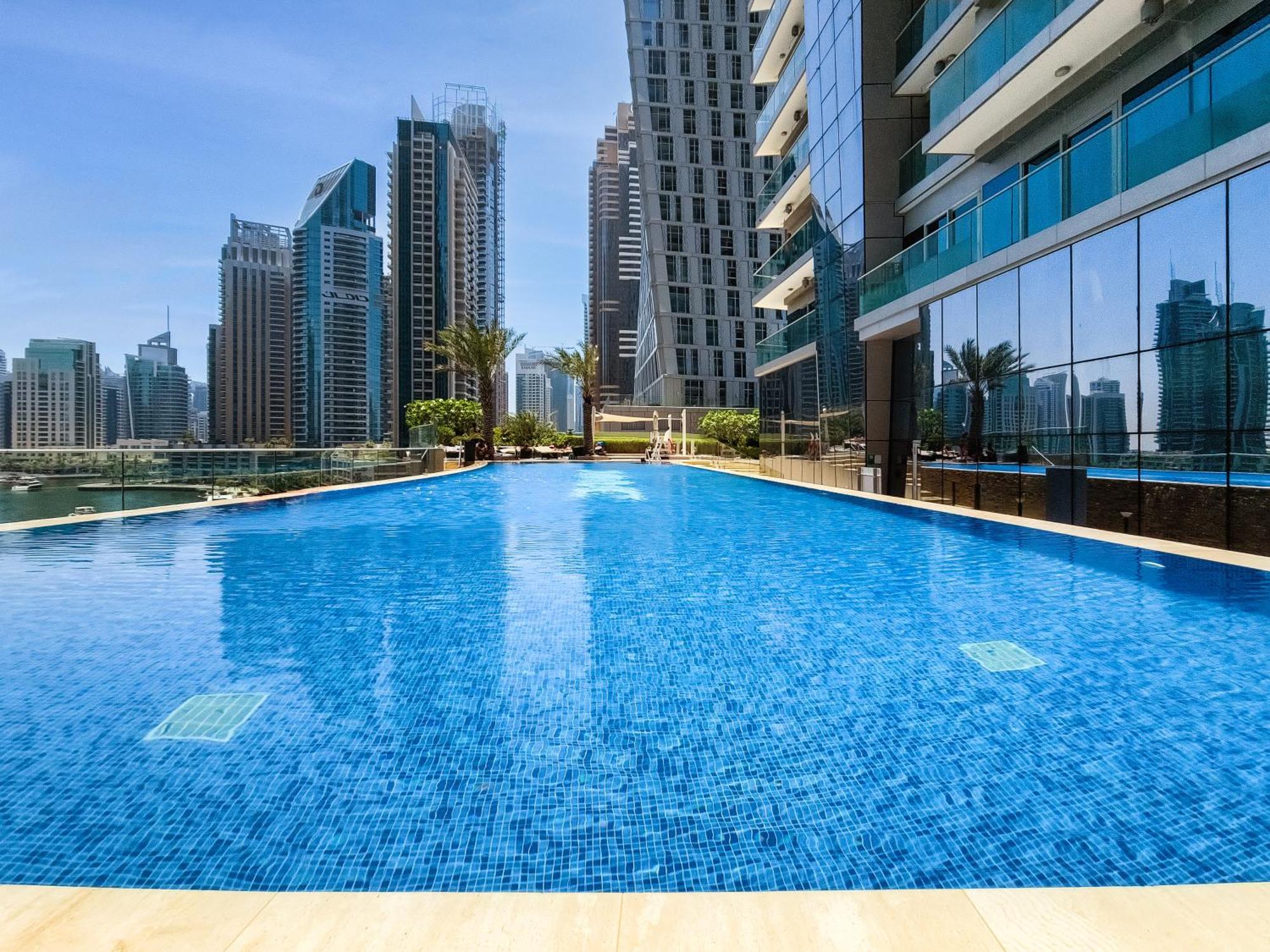 Ultra Modern 1Bd In Damac Heights Marina Dubai Exterior foto